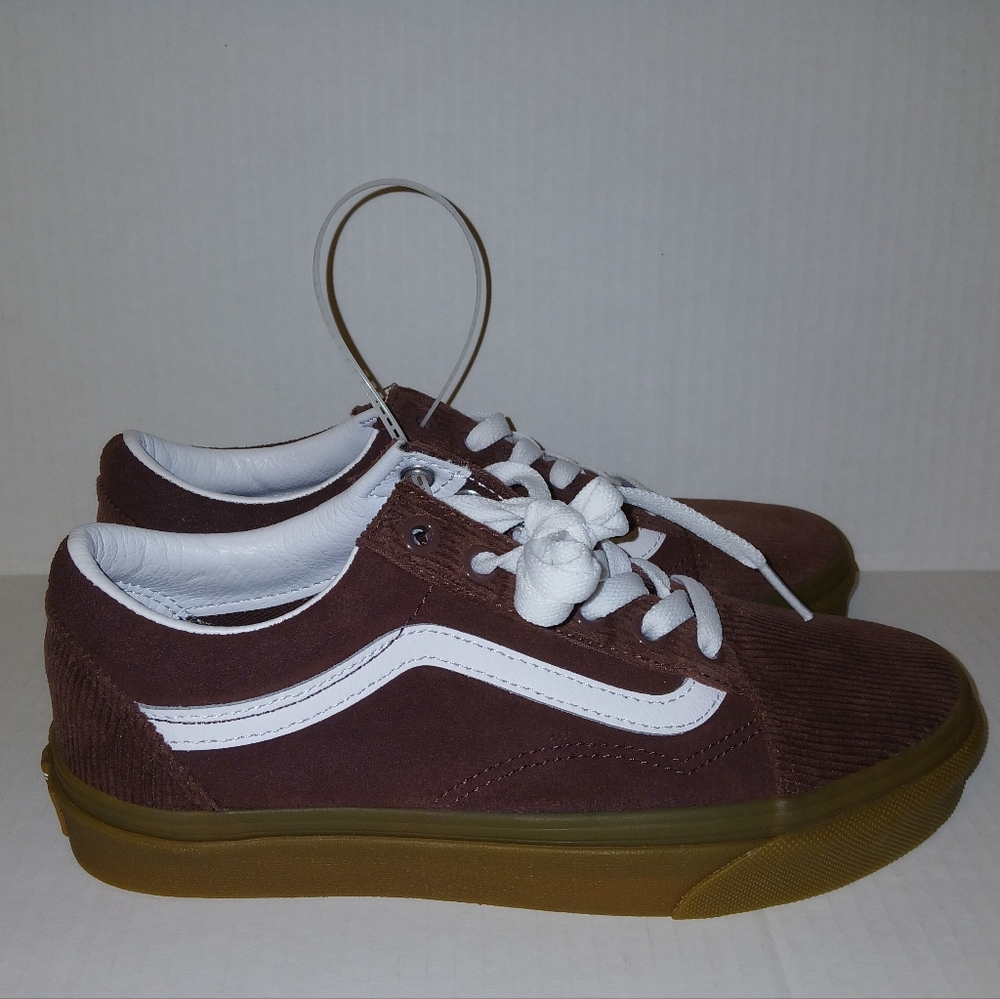Last Chance! Vans Old Skool Corduroy Sneakers, Brown w/ White Side stripe - Picture 4 of 8